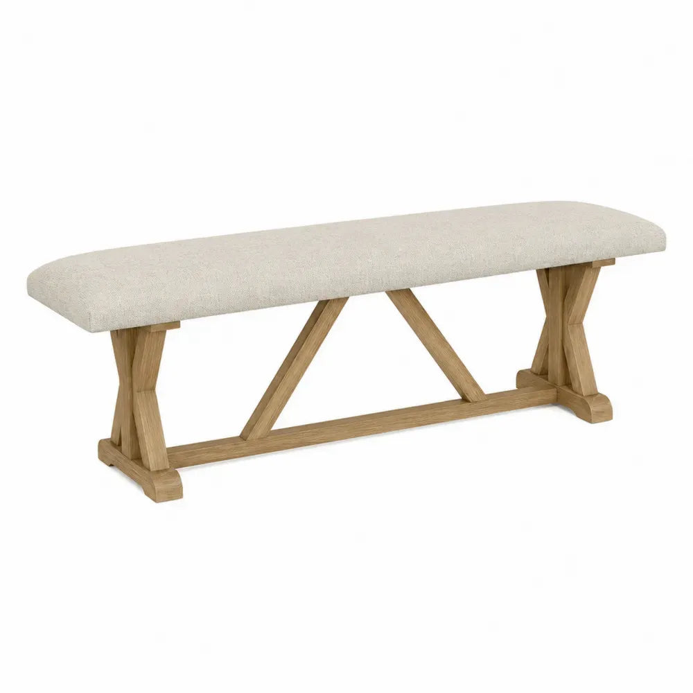 banco tapizado en tejido beige con estructura de madera maciza de roble y base cruzada en X sin dimensiones especificadas